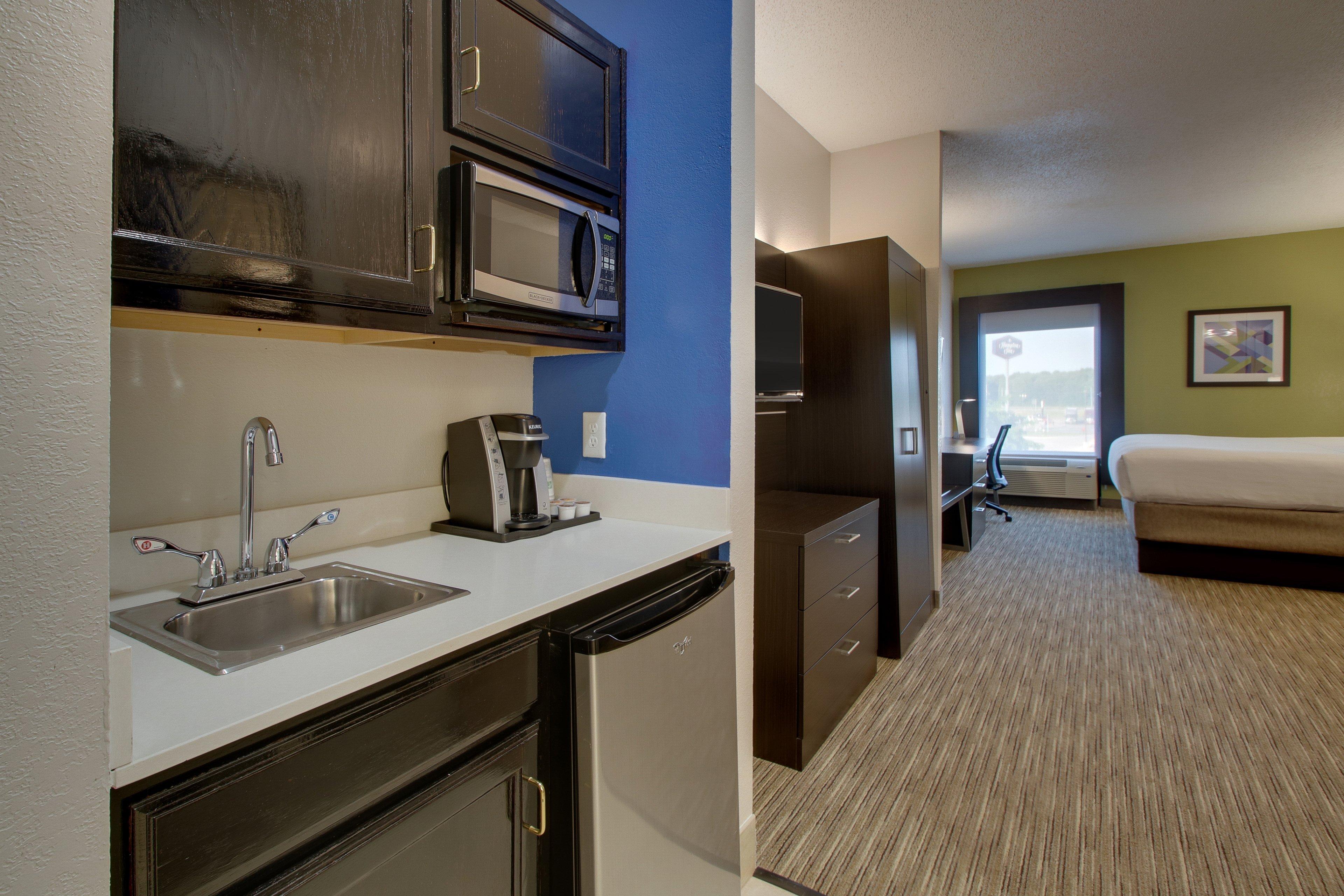 Holiday Inn Express Hotel & Suites Lebanon By Ihg Extérieur photo