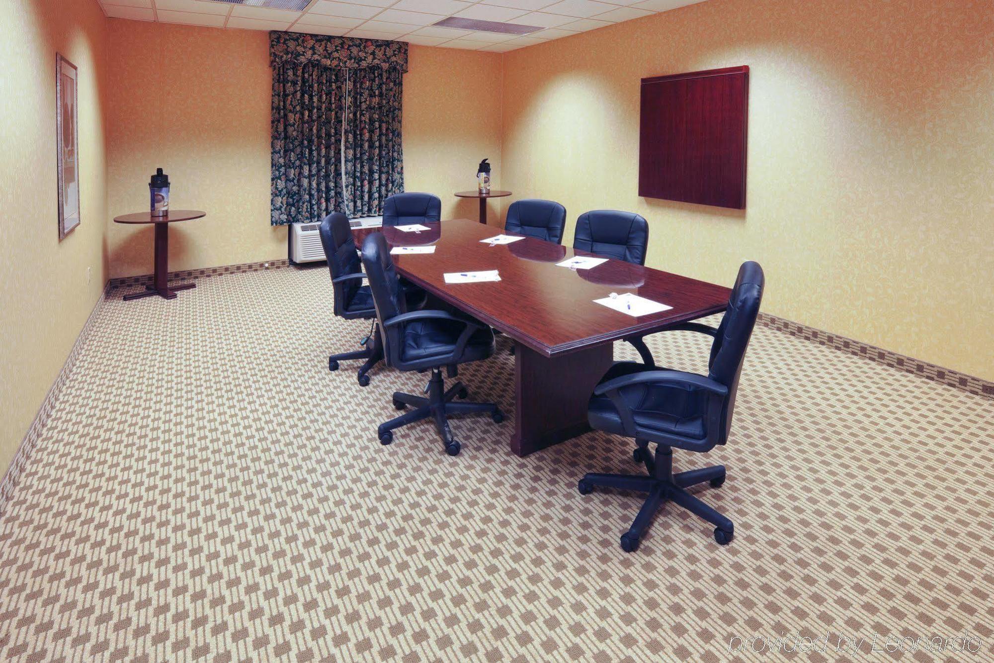 Holiday Inn Express Hotel & Suites Lebanon By Ihg Extérieur photo