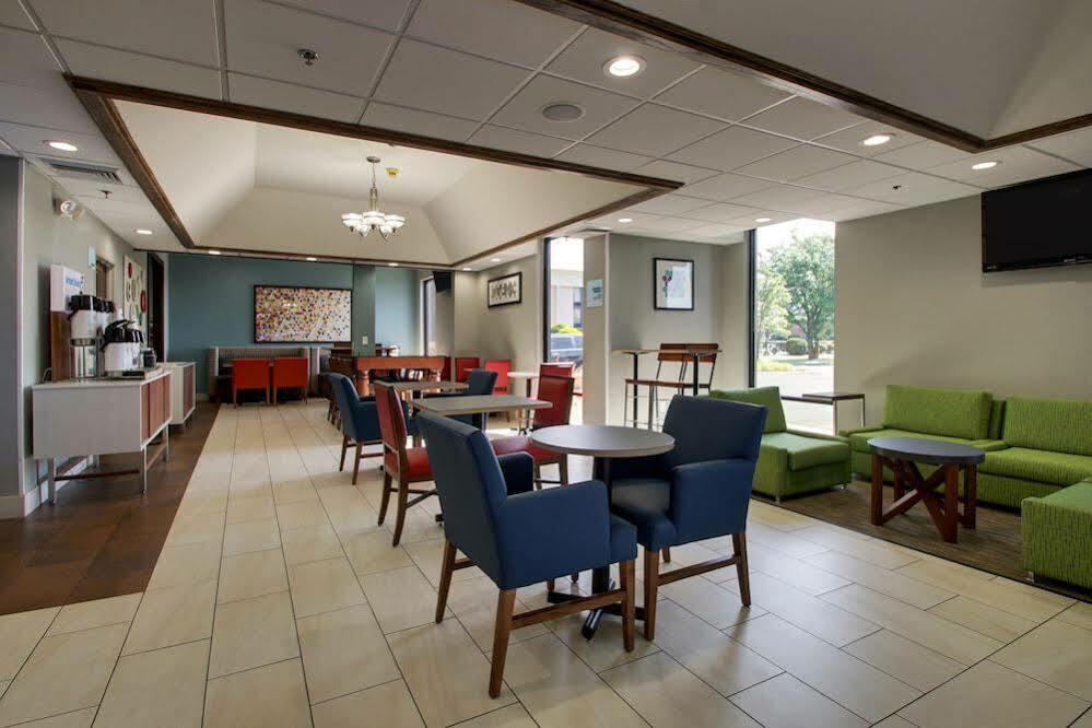 Holiday Inn Express Hotel & Suites Lebanon By Ihg Extérieur photo